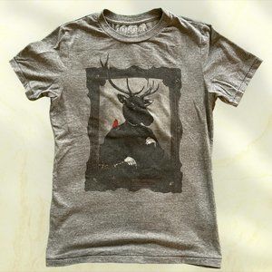 Aéropostale Gray Tee with Framed Deer Art (Size XS)